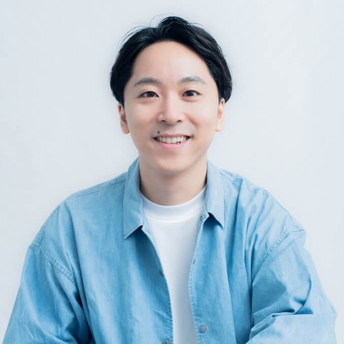 田口遼コーチの顔写真