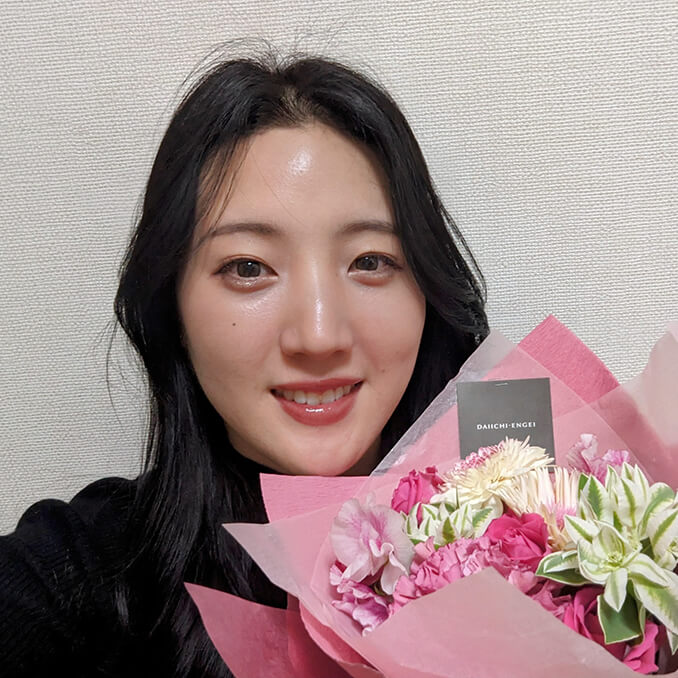 神田有紀コーチの顔写真